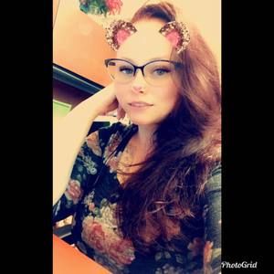 Meet your Posher, Amber